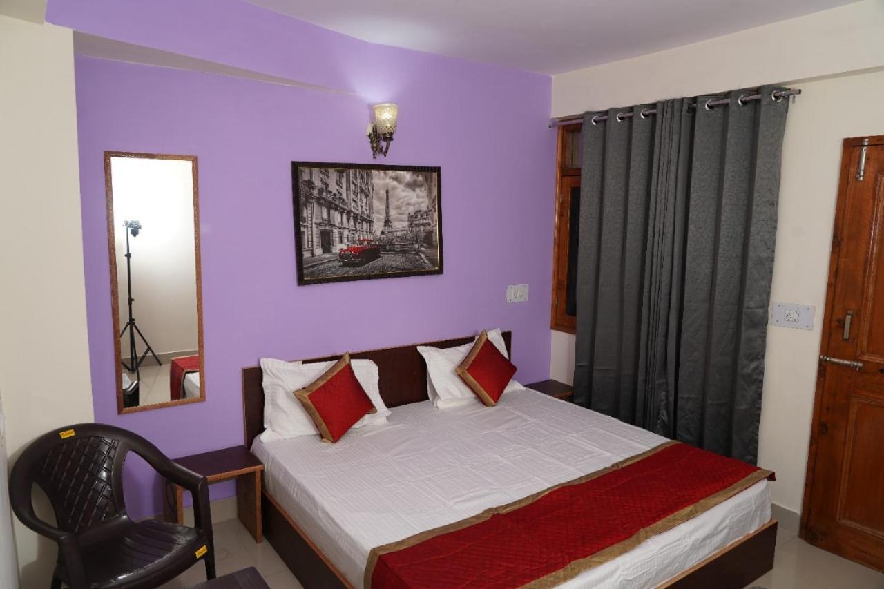 Shimla Pines Homestay Zewnętrze zdjęcie