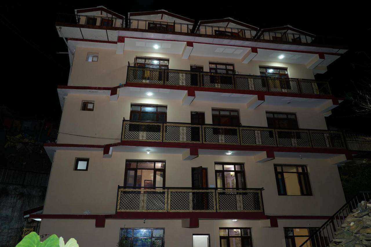 Shimla Pines Homestay Zewnętrze zdjęcie